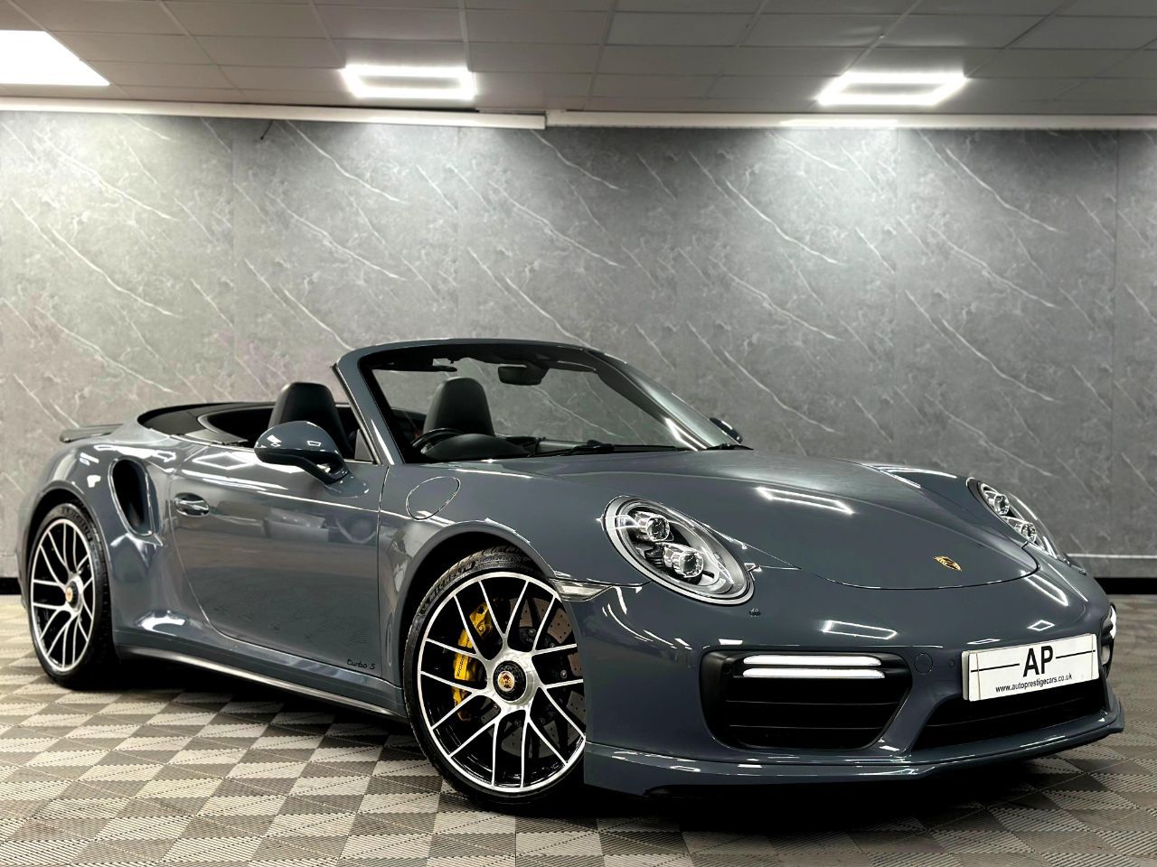 2016 Porsche 911 Turbo