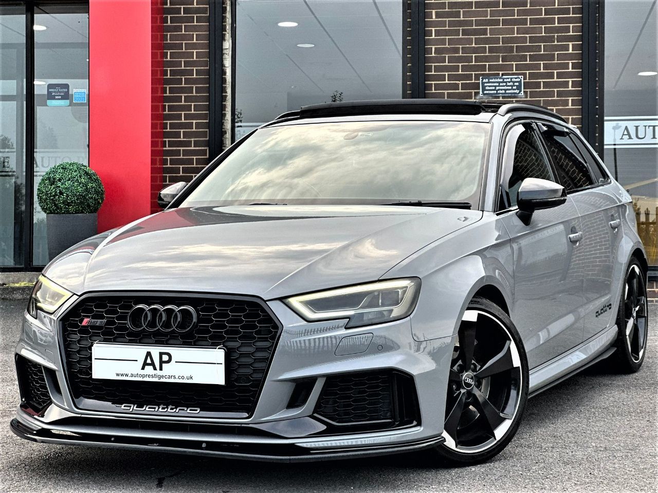 2018 Audi RS3