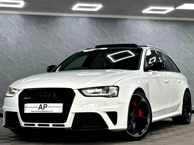 Audi RS4 4.2 FSI Quattro 5dr S Tronic HUGE SPEC Estate Petrol White