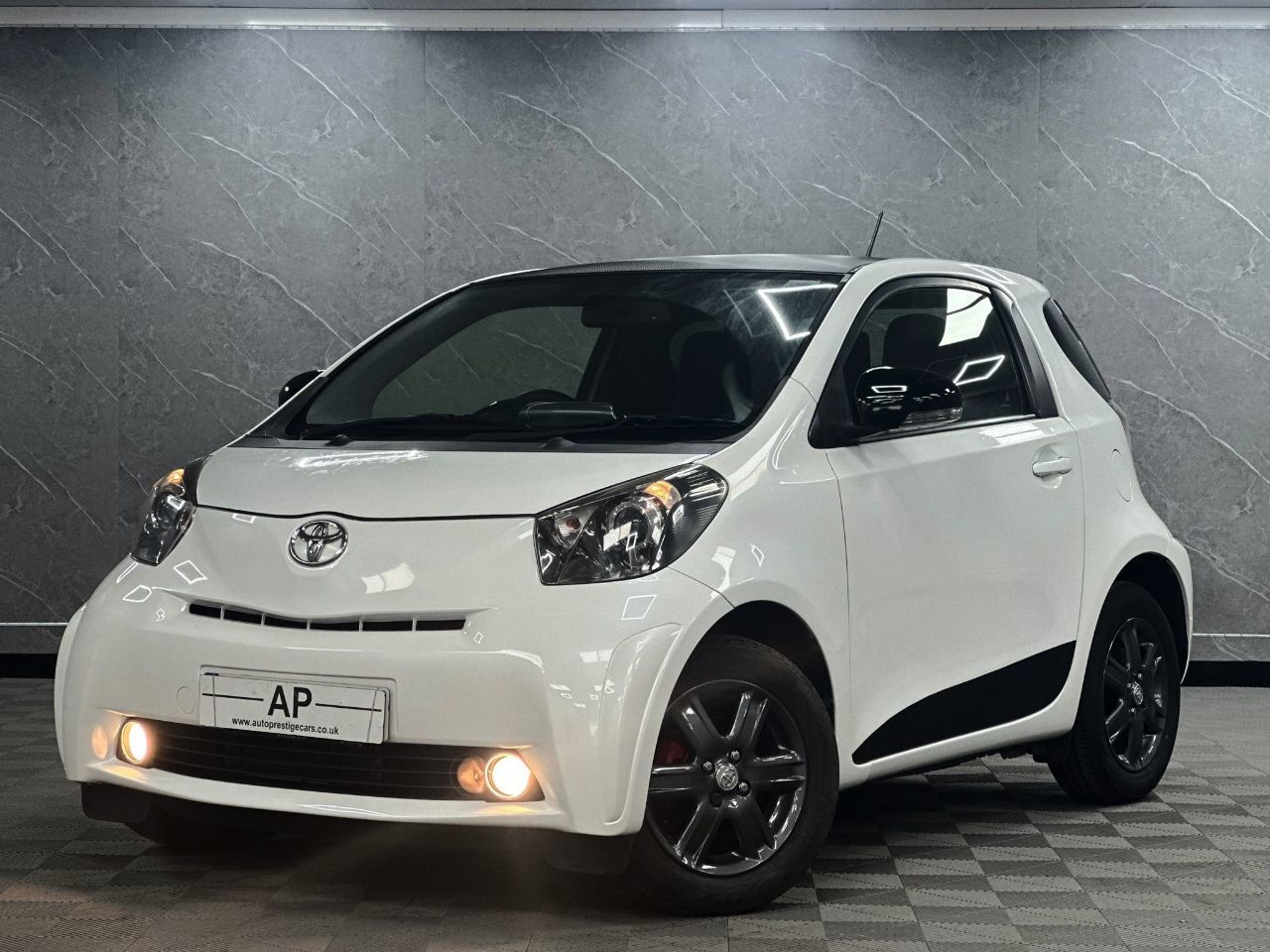 2012 Toyota iQ