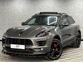 PORSCHE MACAN 2016 (65) at Autoprestige Cars Bradford