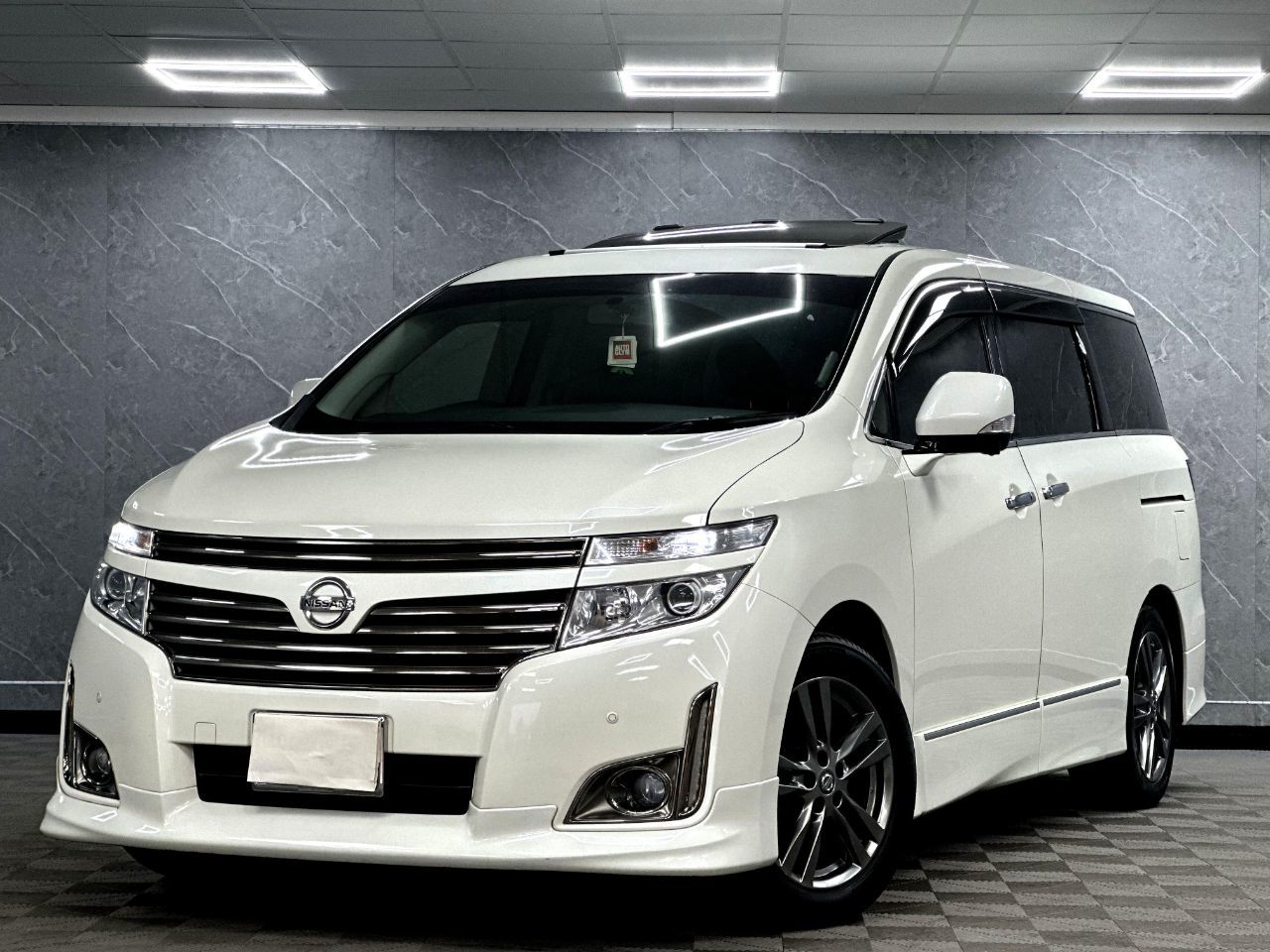 2012 Nissan Elgrand