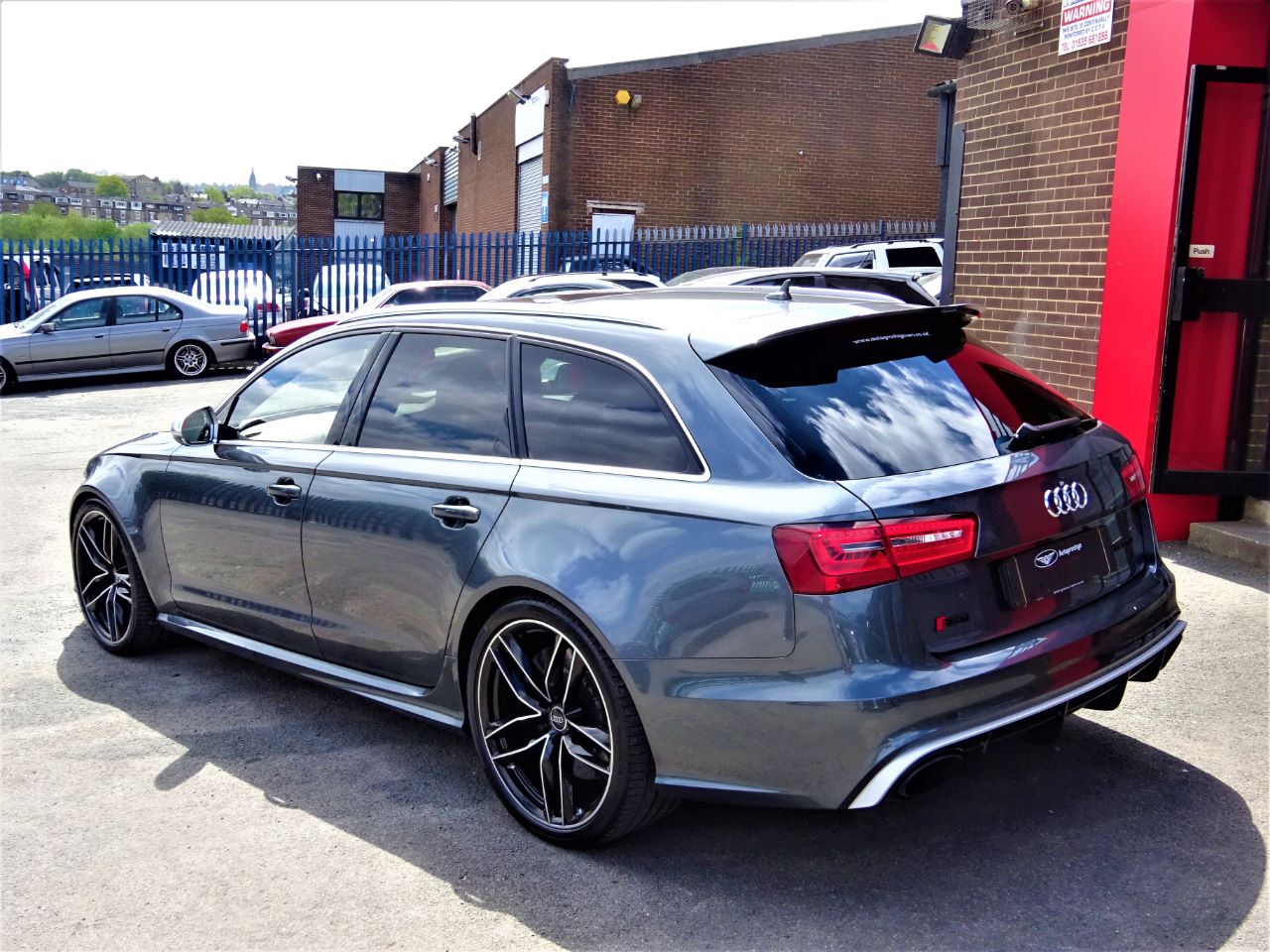 Second Hand Audi RS6 4.0T FSI V8 Bi-Turbo RS6 Quattro 5dr Tip Auto WITH ...