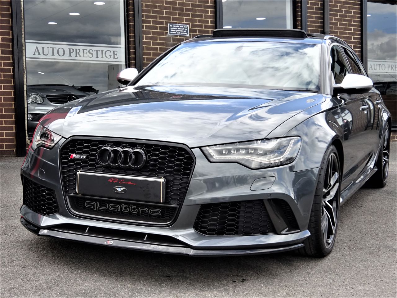 Used Audi RS6 4.0T FSI V8 Bi-Turbo QUATTRO 64 REG WITH CARBON PACK ...